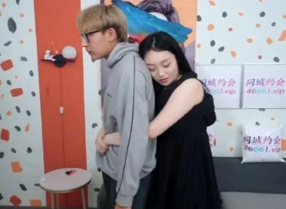 Nữ sinh người yêu dâm đãng vô cùng